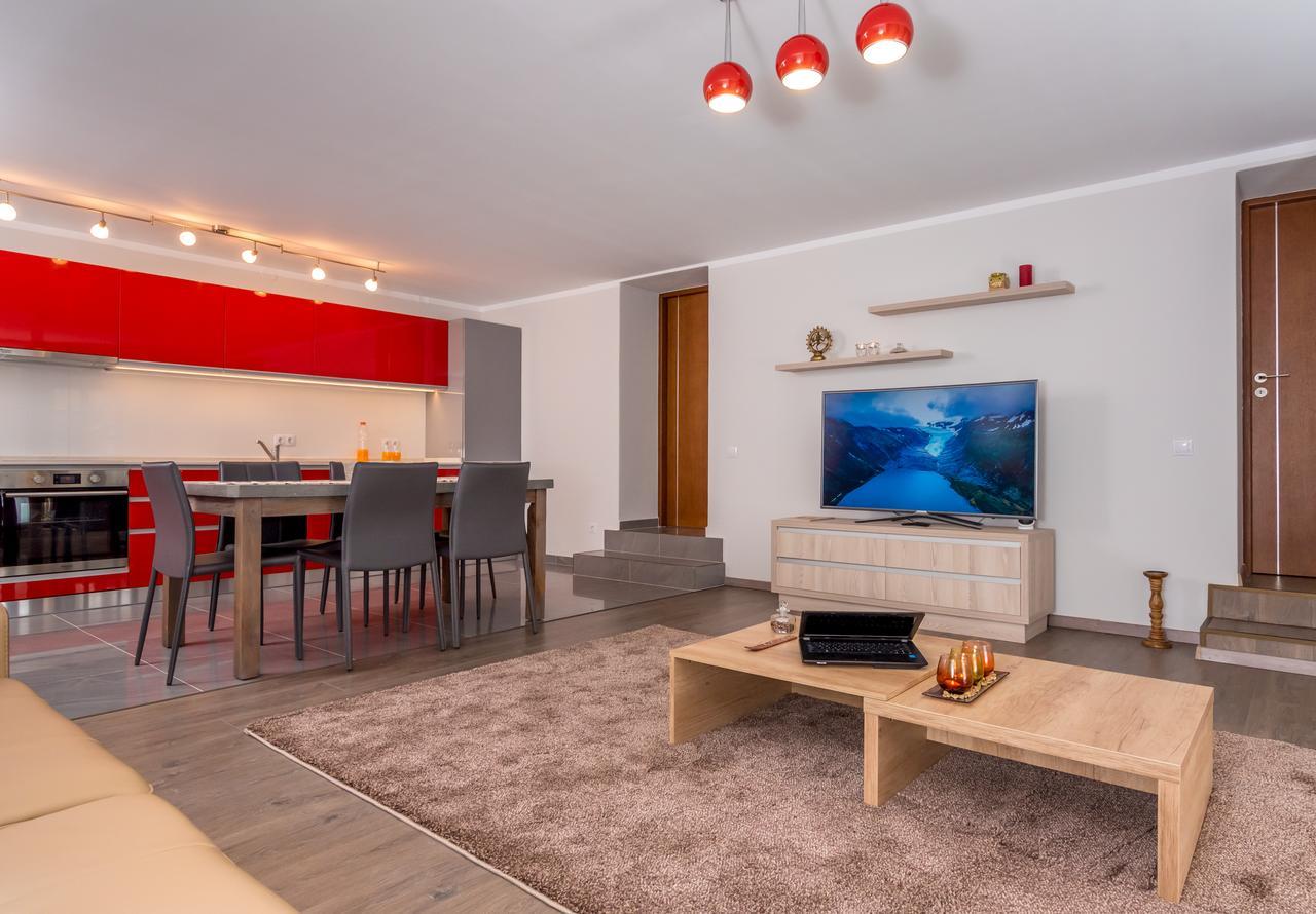 คาซา นิโคเล ลักชัวรี สวีท Aparthotel ซีบิว ภายนอก รูปภาพ